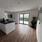 Alpinelodge8 Апартаменты Инсбрук