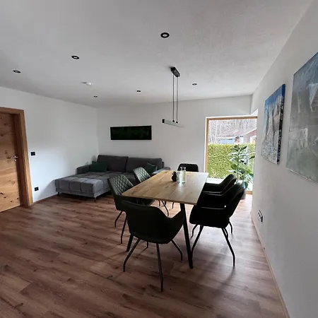 Apartment Alpinelodge8 Innsbruck
